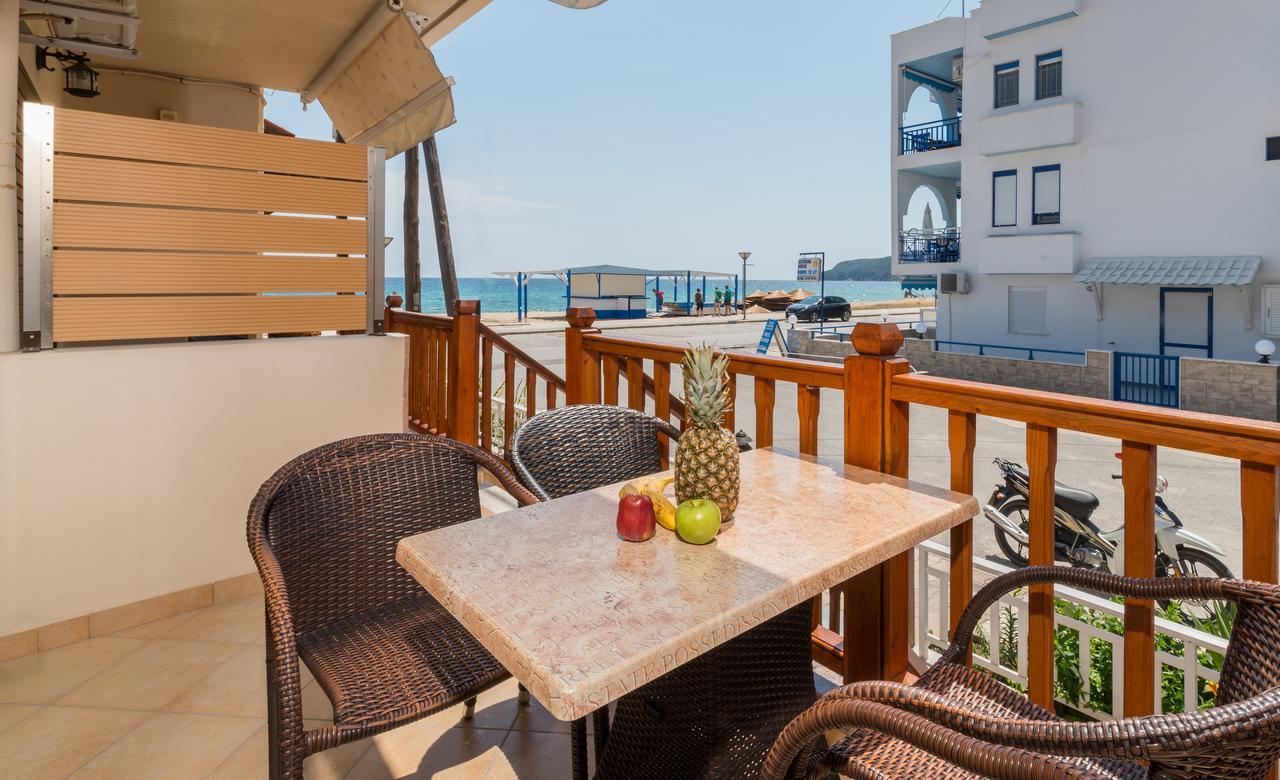 House Kostas On The Beach Sarti Buitenkant foto