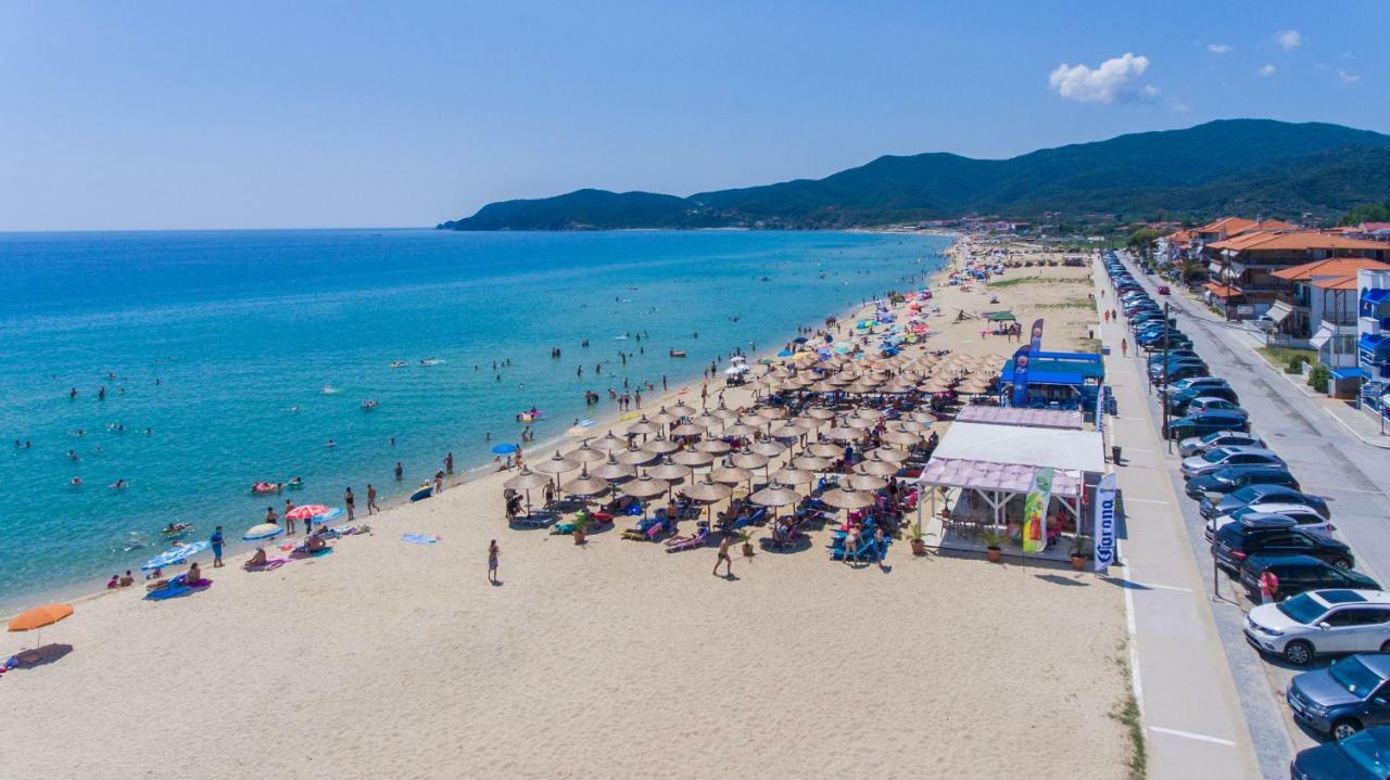 House Kostas On The Beach Sarti Buitenkant foto